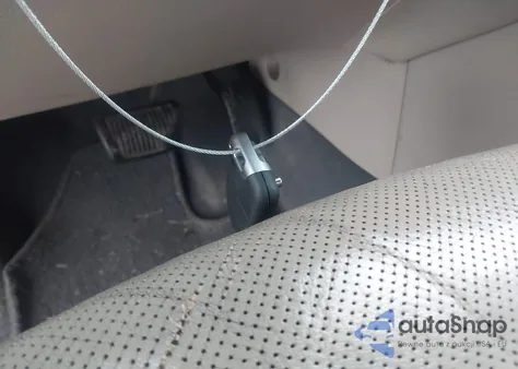 2012 Hyundai Veracruz Limited z USA, uszkodzony, nr VIN KM8NUDCC2CU194613